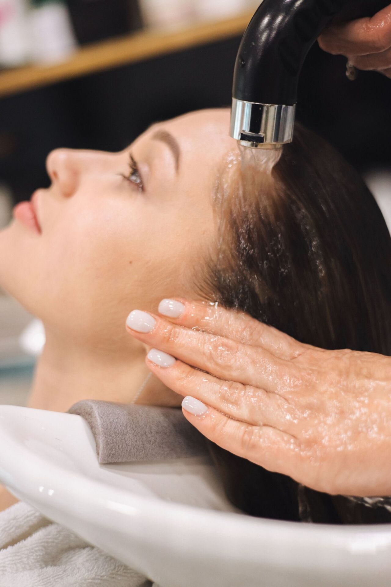 Gentle hair wash at the basin